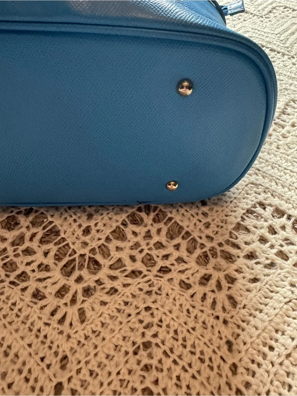 Dooney & Bourke elevate your